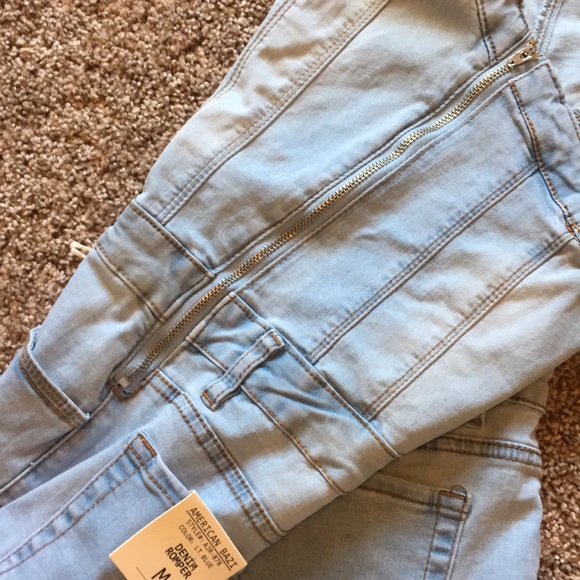 Straplesss jean romper - Picture 4 of 4